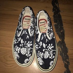 Duke Kahanamoku Vans size 8 Women’s